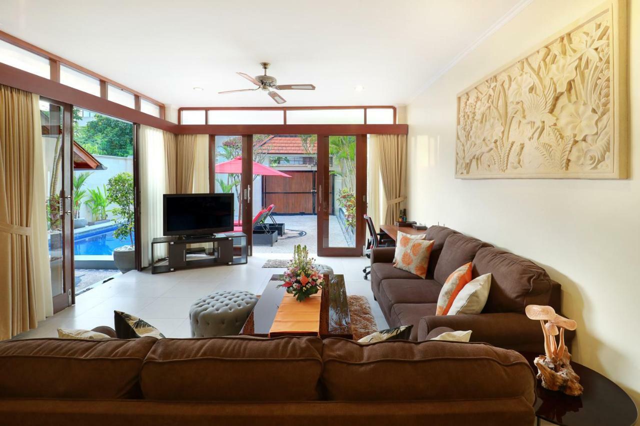 Villa Nova Legian  Bagian luar foto